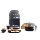 Smeg Machine à café style rétro DCF02GRUS - Germain Larivière