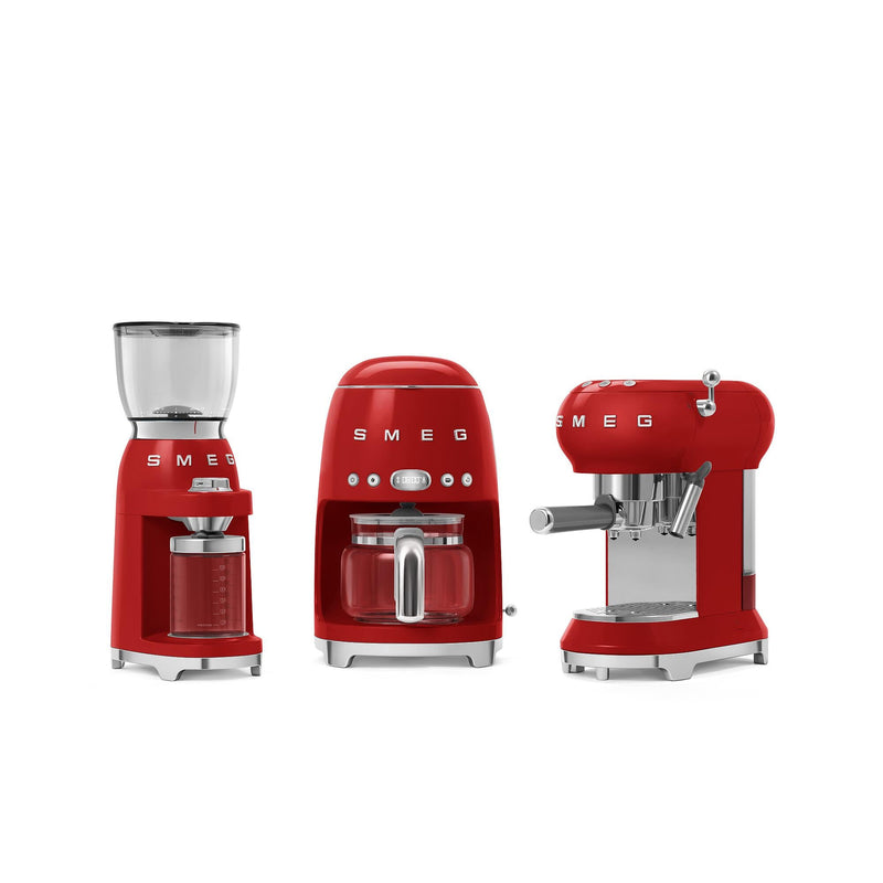 Smeg Machine à café style rétro DCF02RDUS - Germain Larivière