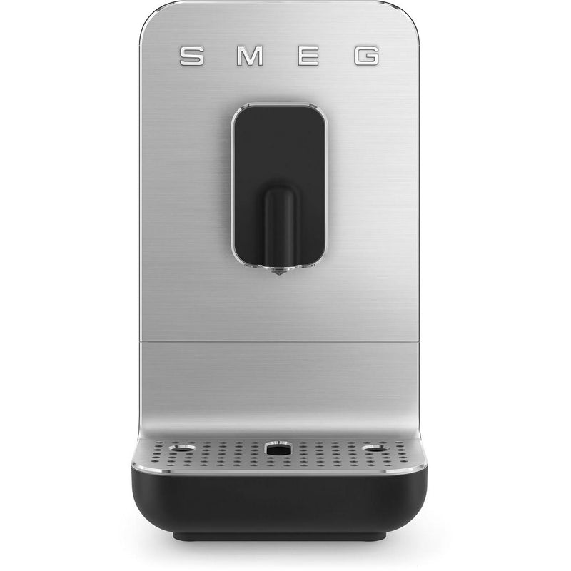 Smeg Machine Espresso BCC01BLMUS - Germain Larivière