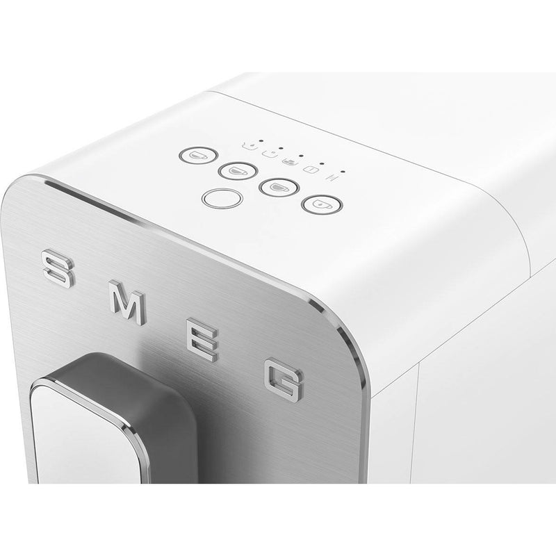 Smeg Machine Espresso BCC01WHMUS - Germain Larivière