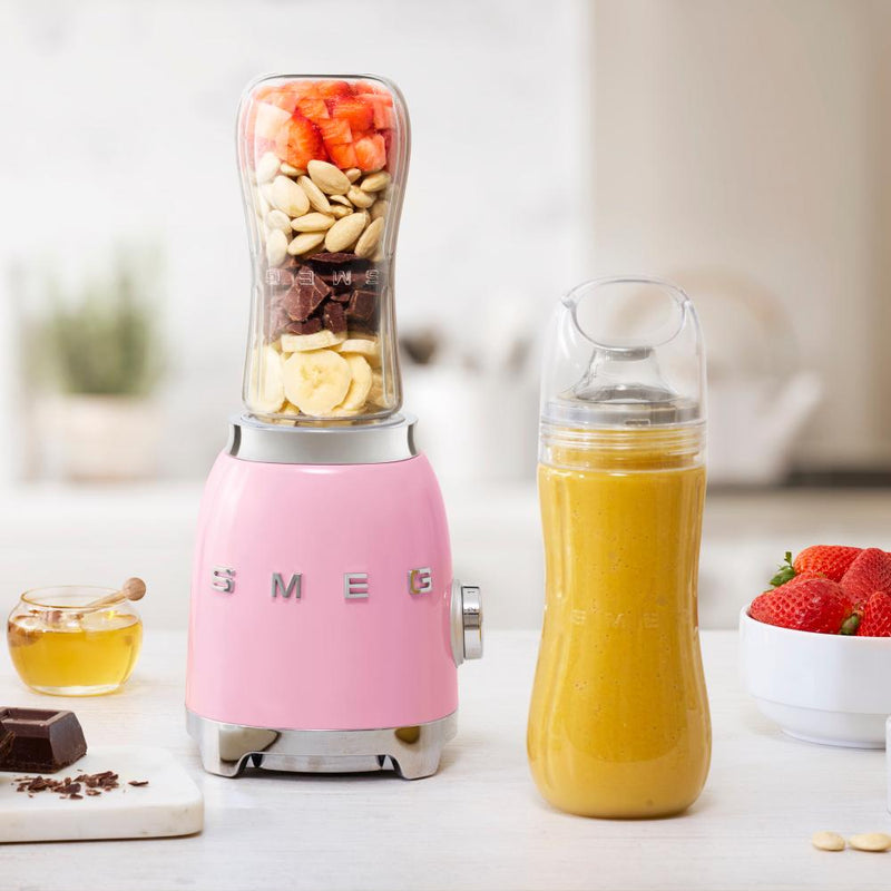 Smeg Mélangeurs Sur socle PBF01PKUS - Germain Larivière