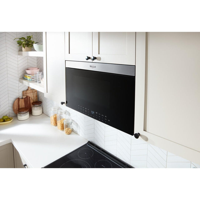 Whirlpool Four à micro - ondes à hotte intégrée de 30 pouces, 1,1 pi. cu. avec technologie Air Fry YWMMF7330RZ - Germain Larivière