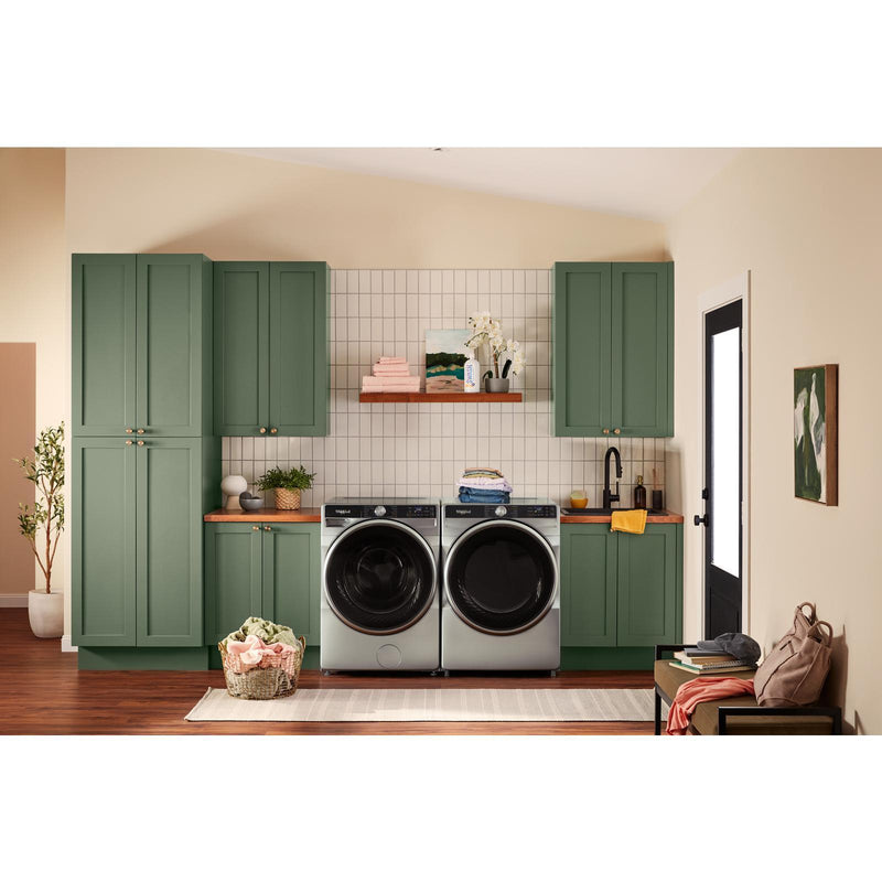 Whirlpool Laveuse à chargement frontal de 5,8 pi cu avec système de ventilation FreshFlow™ WFW6720RR - Germain Larivière